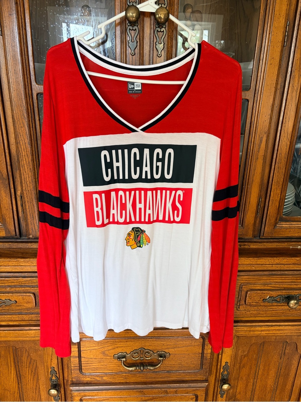 5th & Ocean Red and White Chicago Blackhawks Long Sleeve Tee